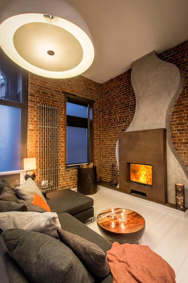 Maison Noppius - *